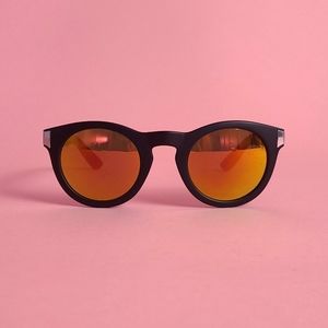 Cute round sunglasses